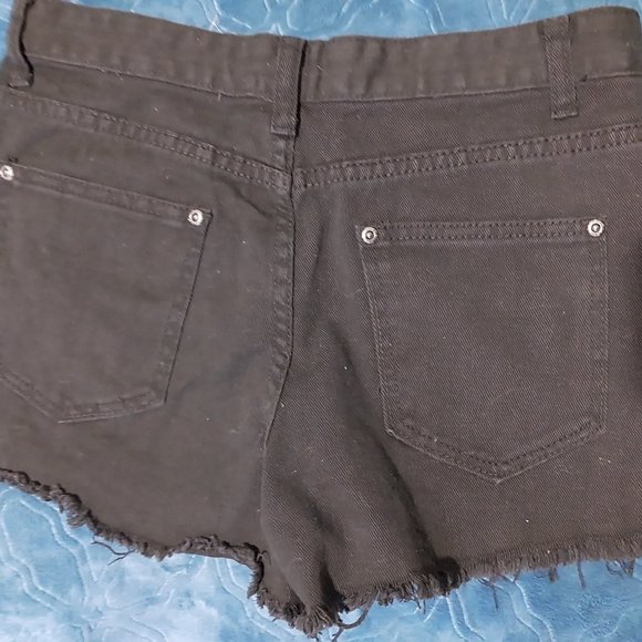 Nasty Gal Brand Black Shorts With Embroidered Silver Stars Size 4 - Picture 2 of 7